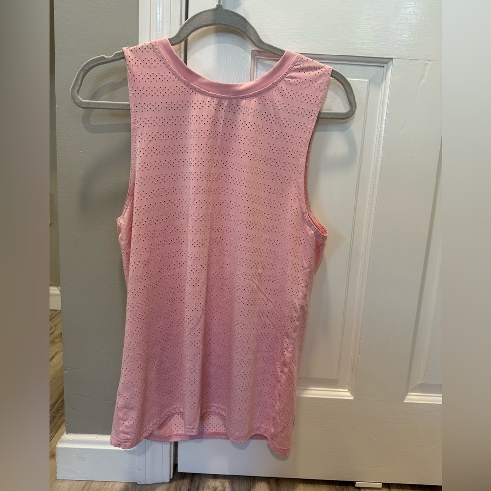 Zyia Pink Chill tank. Excellent used condition. Size medium